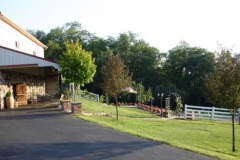 barn_landscape