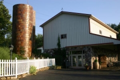 barn_silo
